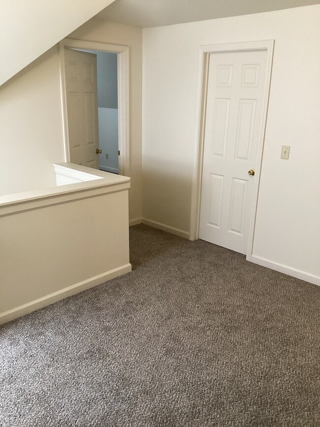 Building Photo - 1208 Howard St