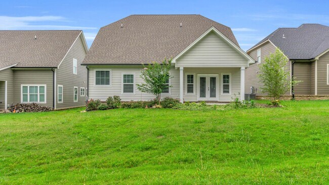 Building Photo - New Build 3 Bed, 2.5 Bath, 2 Car Garage + ...