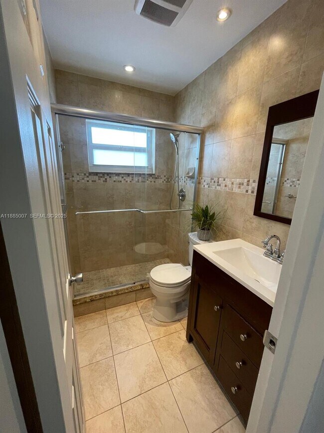 Building Photo - 500 Layne Blvd