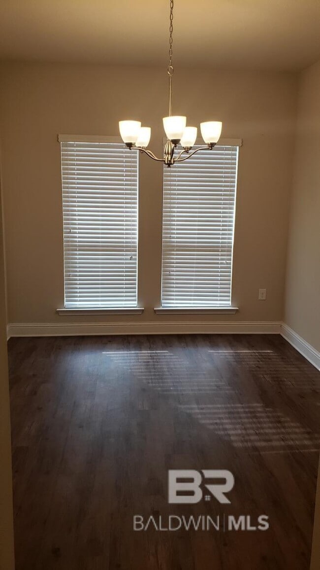 Building Photo - 24490 Kipling Ct
