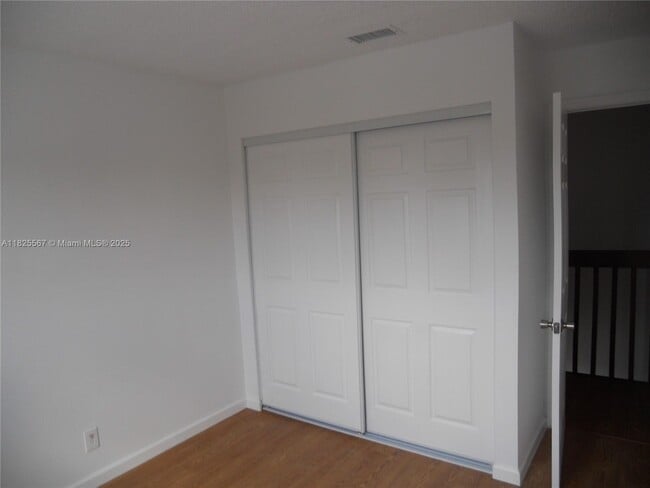 Building Photo - 129 San Remo Blvd