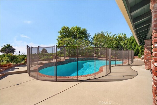 Building Photo - 28917 Scotsview Dr