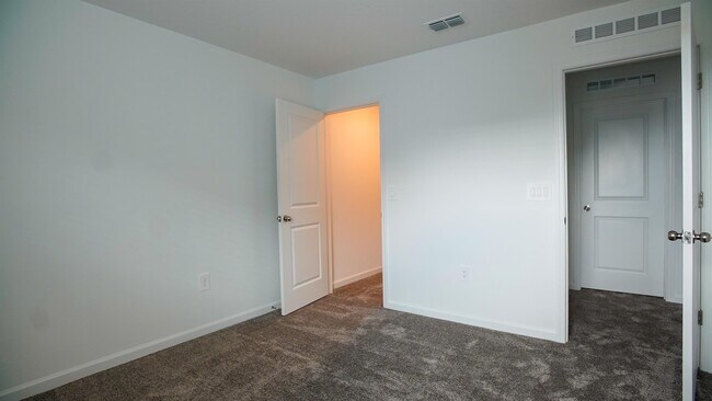 Building Photo - 2331 Burney Fls Ln