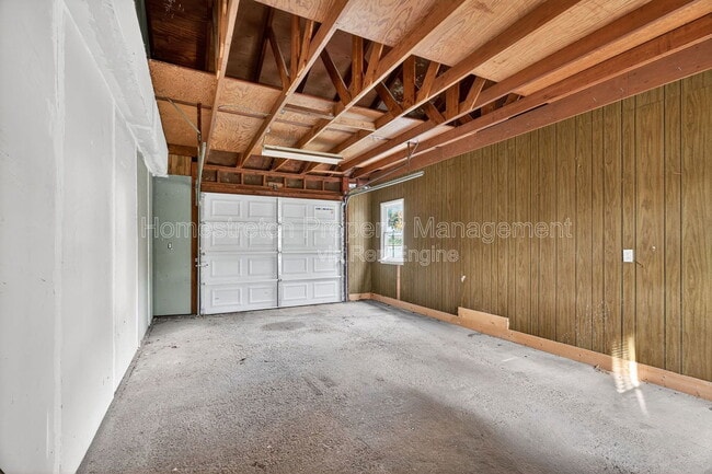 Building Photo - 1700 Dellwood Ct