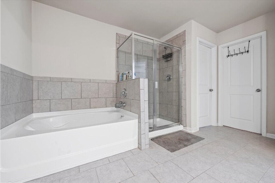 Building Photo - 2214 Justify Ln