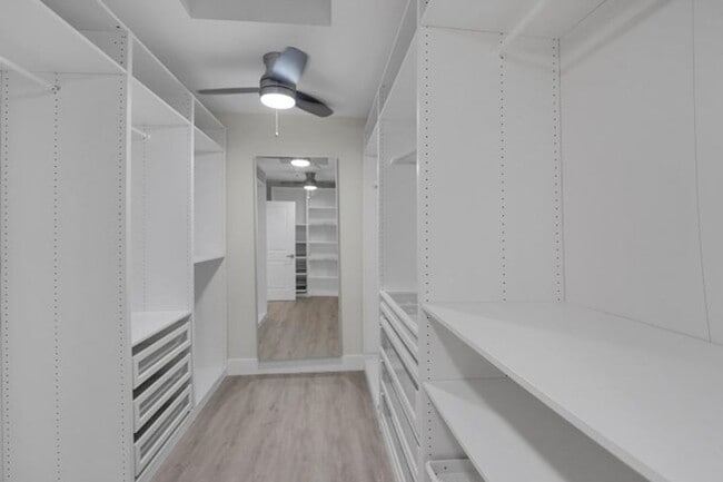 Building Photo - 1238 NE 17th Ave