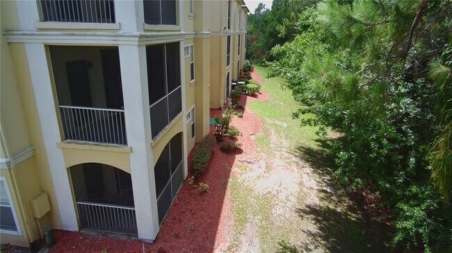 Building Photo - 8925 Legacy Ct