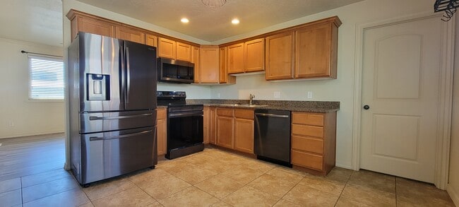 Building Photo - 891 Bristle Pine Pl