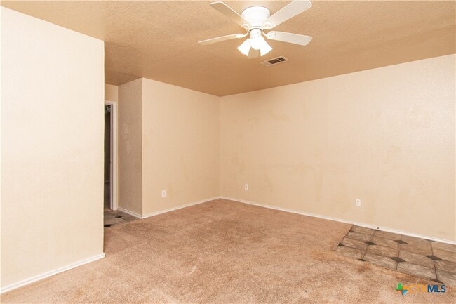 Building Photo - 1602 Benttree Dr