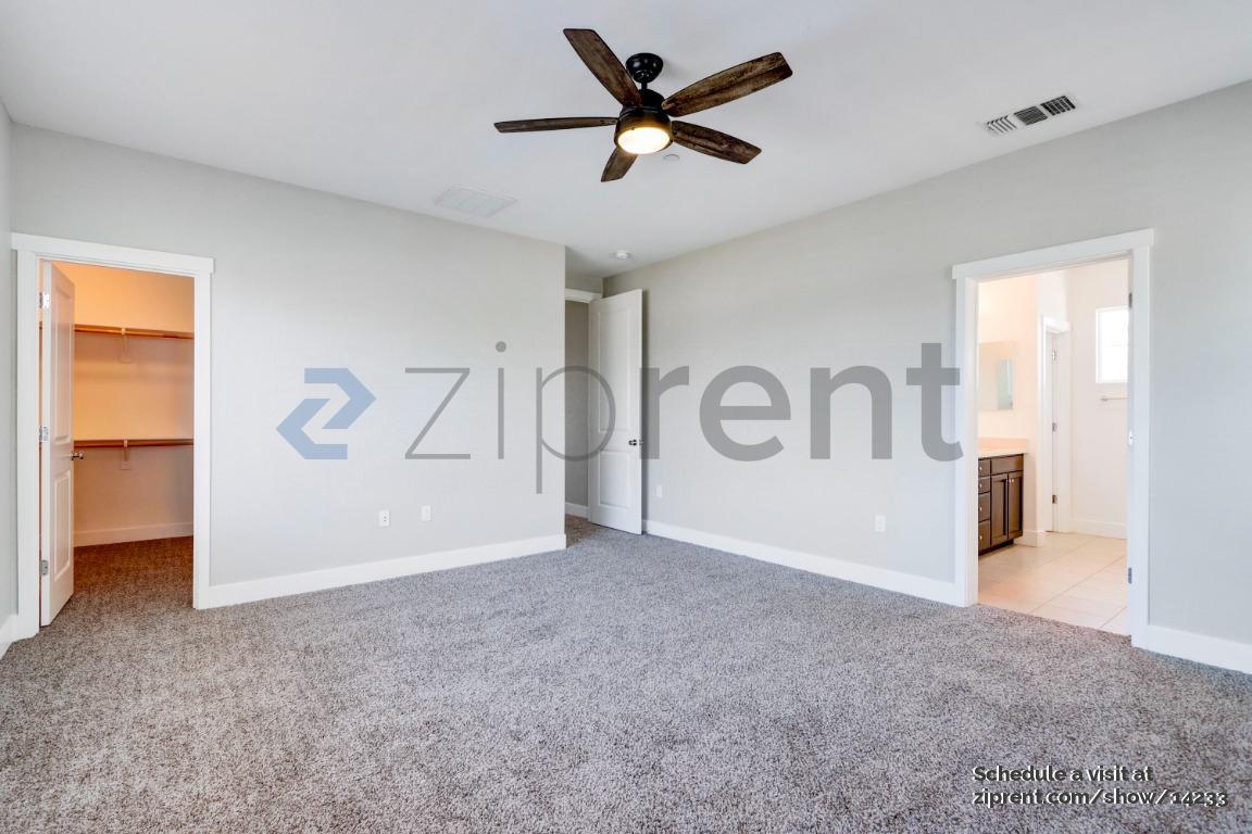 Building Photo - 1125 Berkshire Dr