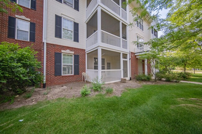Building Photo - 953 E Summerfield Glen Cir