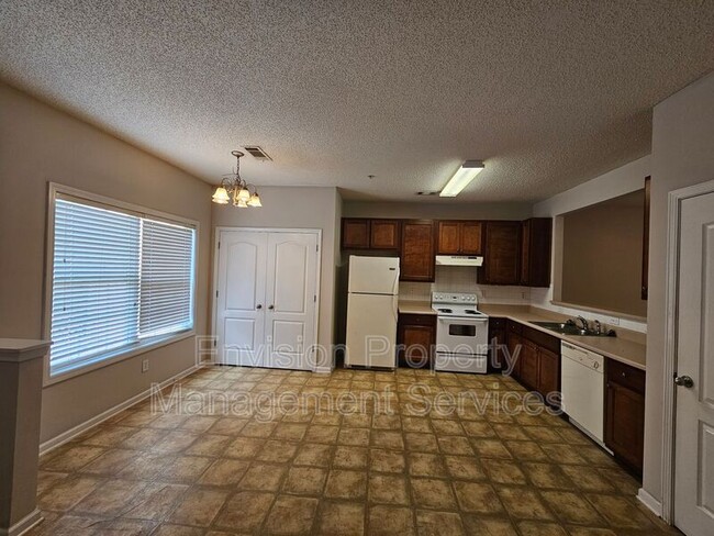 Building Photo - 3392 Hidden Stream Ct