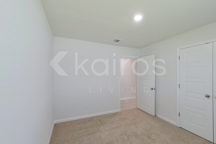 Building Photo - 14238 Ruffian Ave