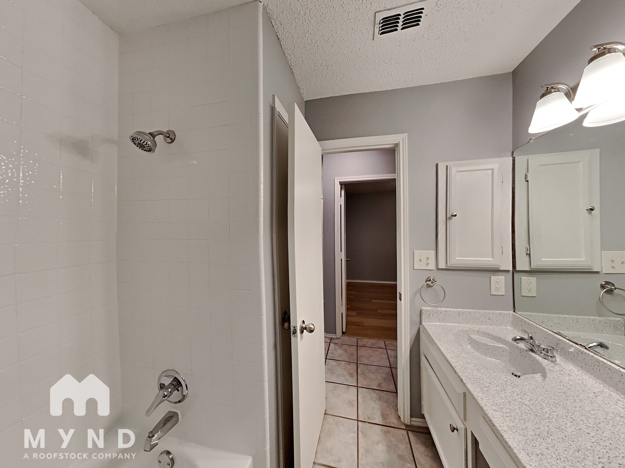 Building Photo - 8517 Brushy Creek Trail