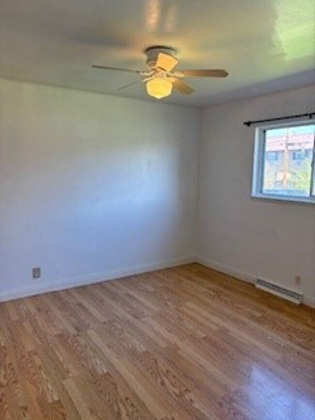 Building Photo - Kipling Dr
