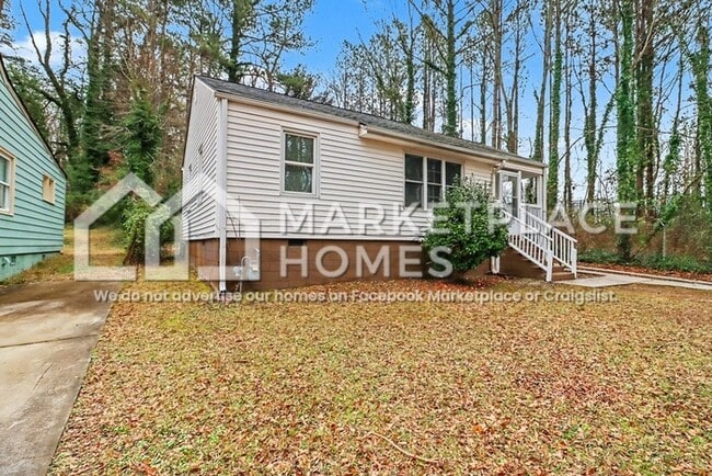 Building Photo - 2996 Palm Dr