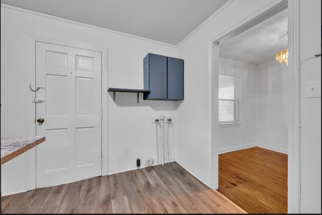 Building Photo - 1725 Mims St SW