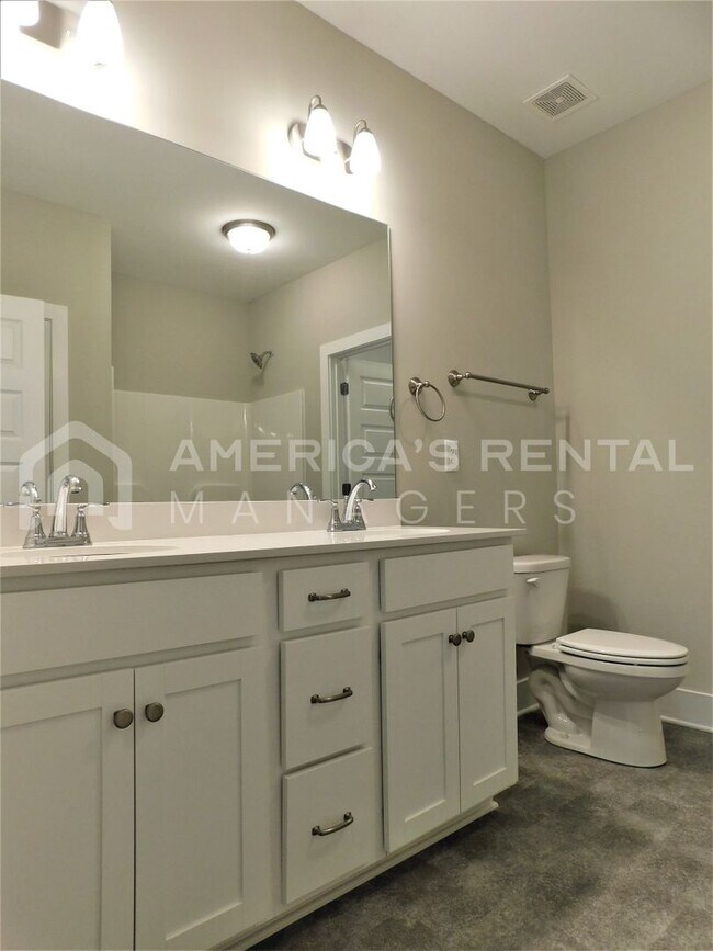 Building Photo - 15531 Crimson Rdg Cir