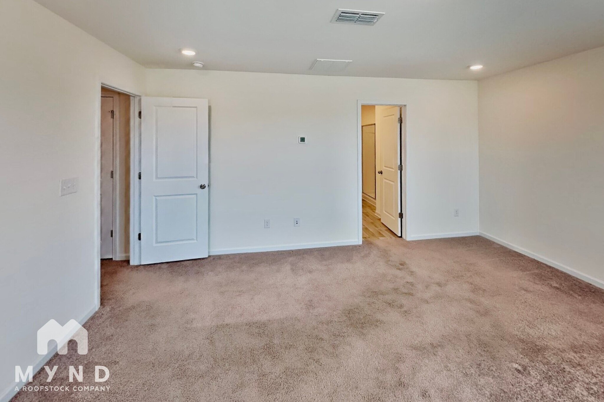 Building Photo - 354 Rayland St