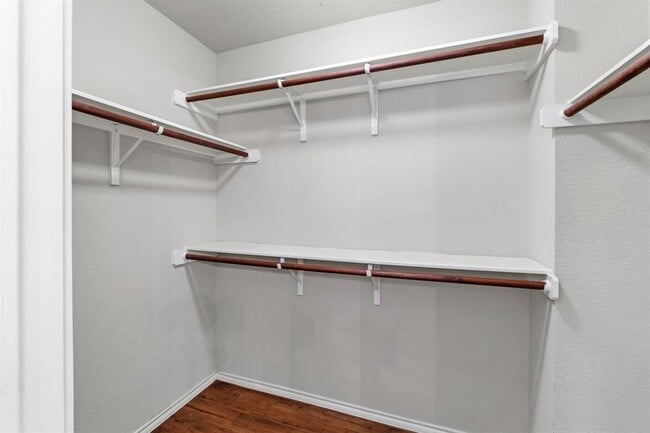 Building Photo - 4400 Belfield Ln