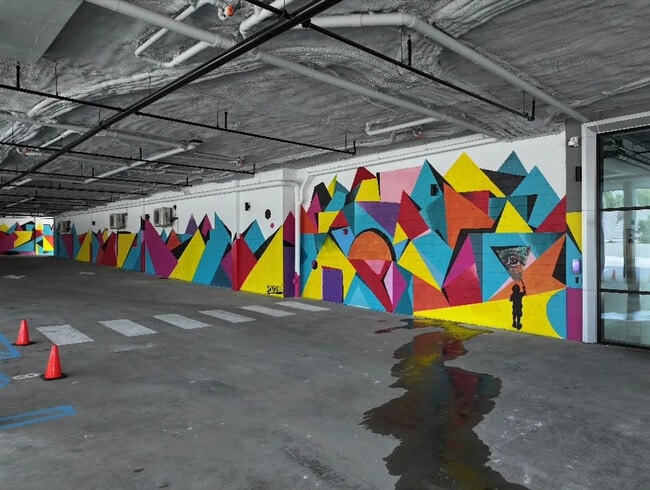 Building Photo - HELIO