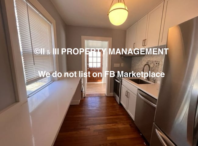 Building Photo - 5508 W 61st St