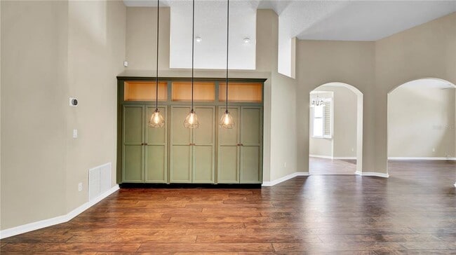 Building Photo - 4773 Chalfont Dr
