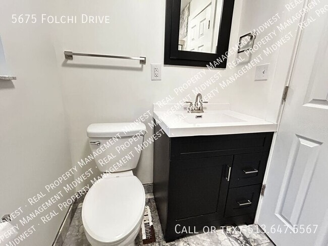 Building Photo - 5675 Folchi Dr