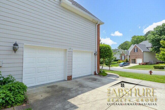 Building Photo - 9028 Stoney Run Dr