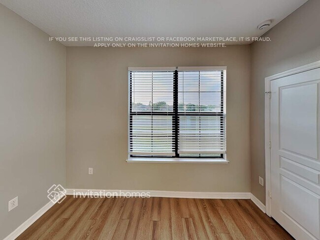 Building Photo - 3974 Blossom Dew Dr