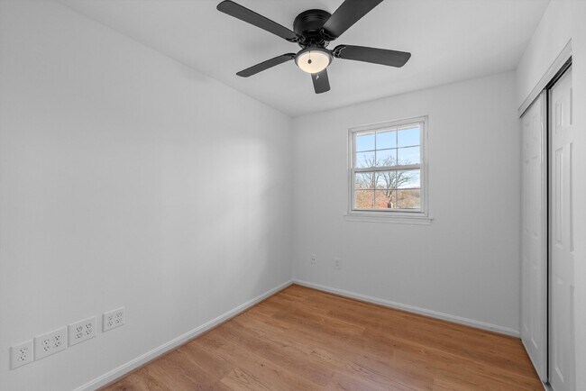Building Photo - Welcome to this fantastic Colonial home, nestled in a quiet cul-de-sac and featuring an optional ...
