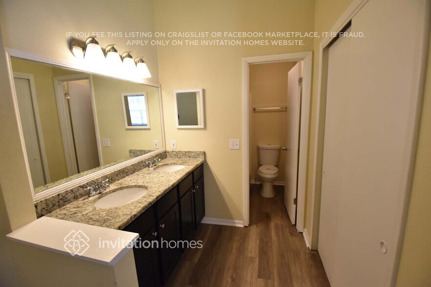 Building Photo - 209 Kittery Ln