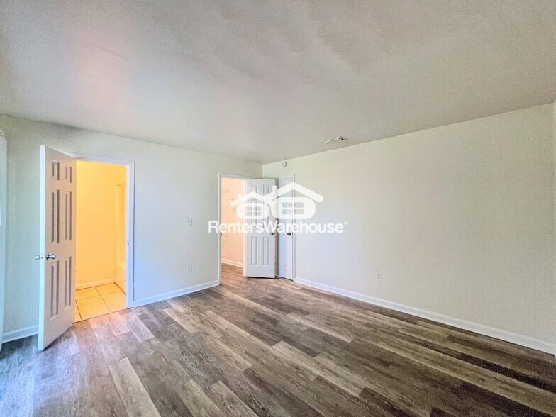 Building Photo - 2838 Eric Ct