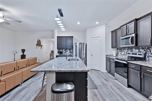 Building Photo - 119 Bluebonnet Dr