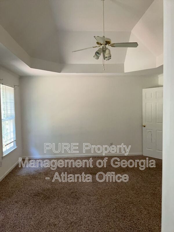 Building Photo - 909 Michael Lee Way