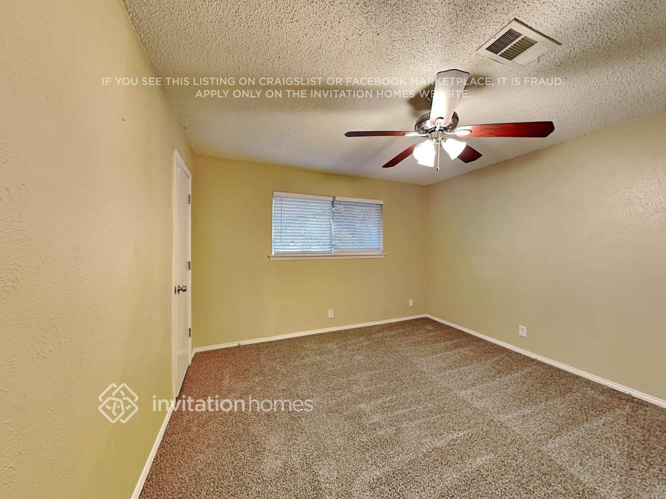 Building Photo - 24 Lakewood Dr