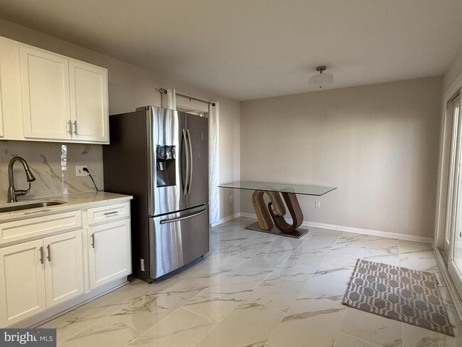 Building Photo - 3875 Bradwater St