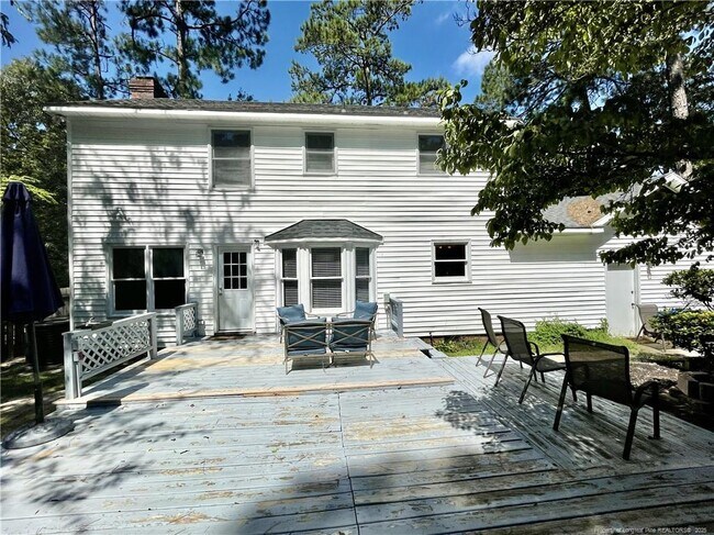 Building Photo - 384 Bahama Loop