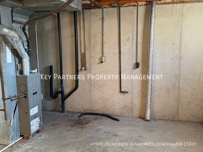 Building Photo - 13865 S Alden Ct