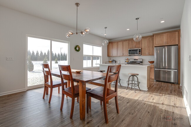 Building Photo - 2490 Olivia Ct