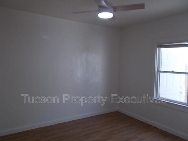 Building Photo - 3350 N Chapel Ave