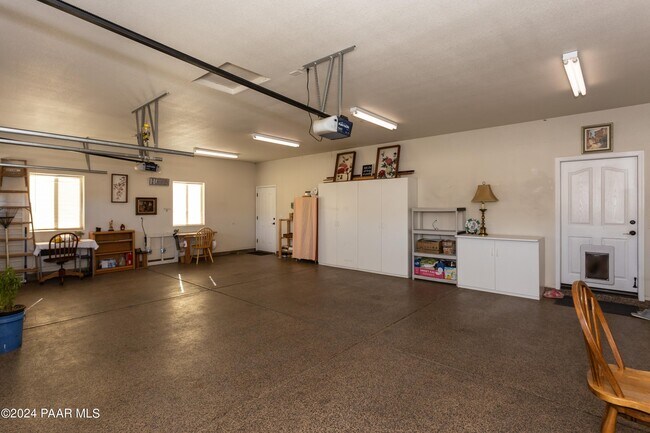 Building Photo - 7236 Pinnacle Pass Dr