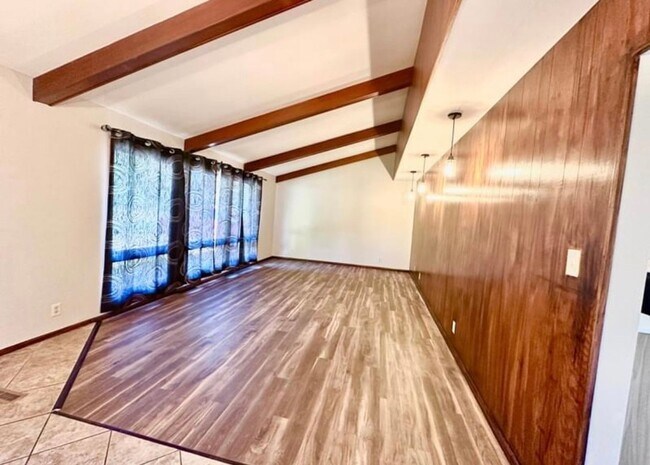 Building Photo - 1507 Rudolph Ct