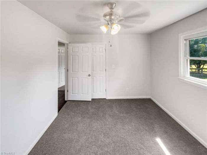 Building Photo - 2030 Chesapeake Dr