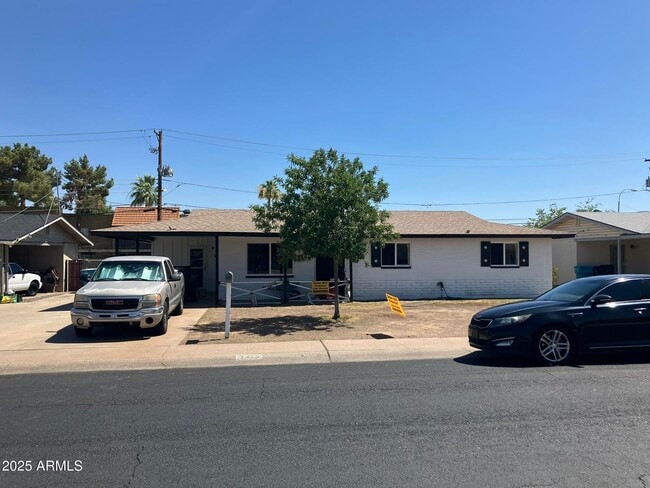 Building Photo - 3419 W Glenn Dr