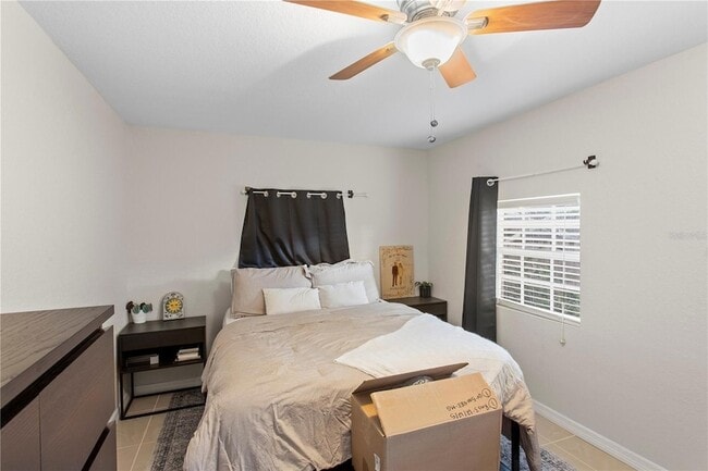 Building Photo - 4215 W Bay Vista Ave