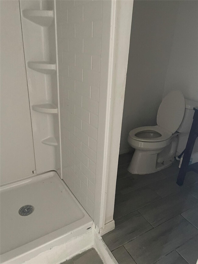 Building Photo - 8508 SW 16th Ct