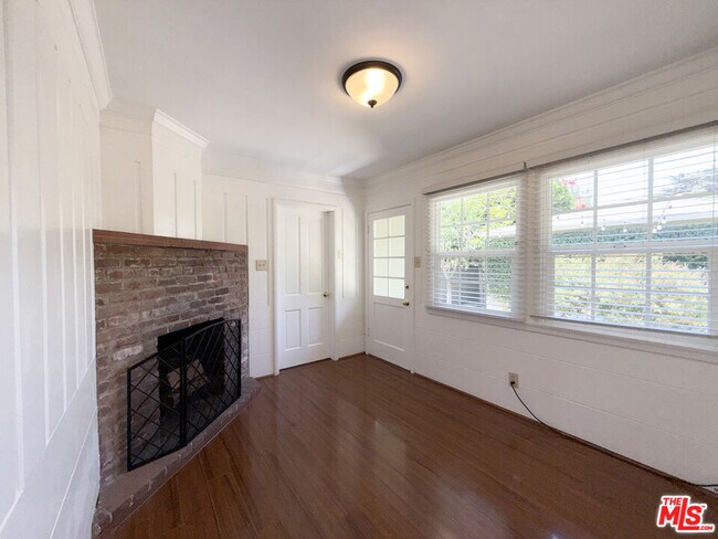 Building Photo - 11919 Tennessee Pl