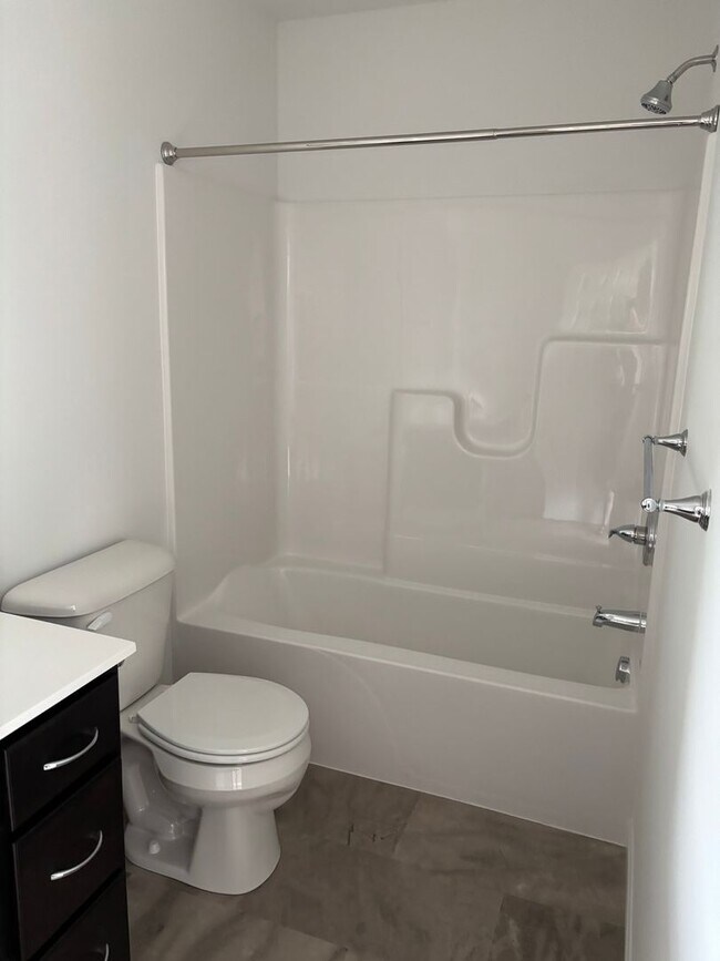 Building Photo - New Build! 3 Bedroom, 2.5 Bath NOW AVAILABLE!