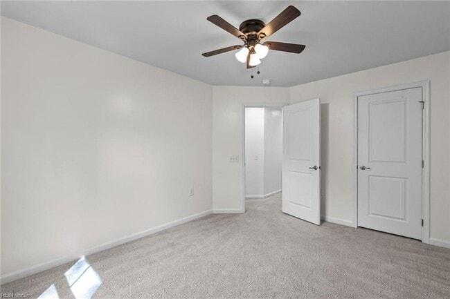 Building Photo - 109 Capeside Ct